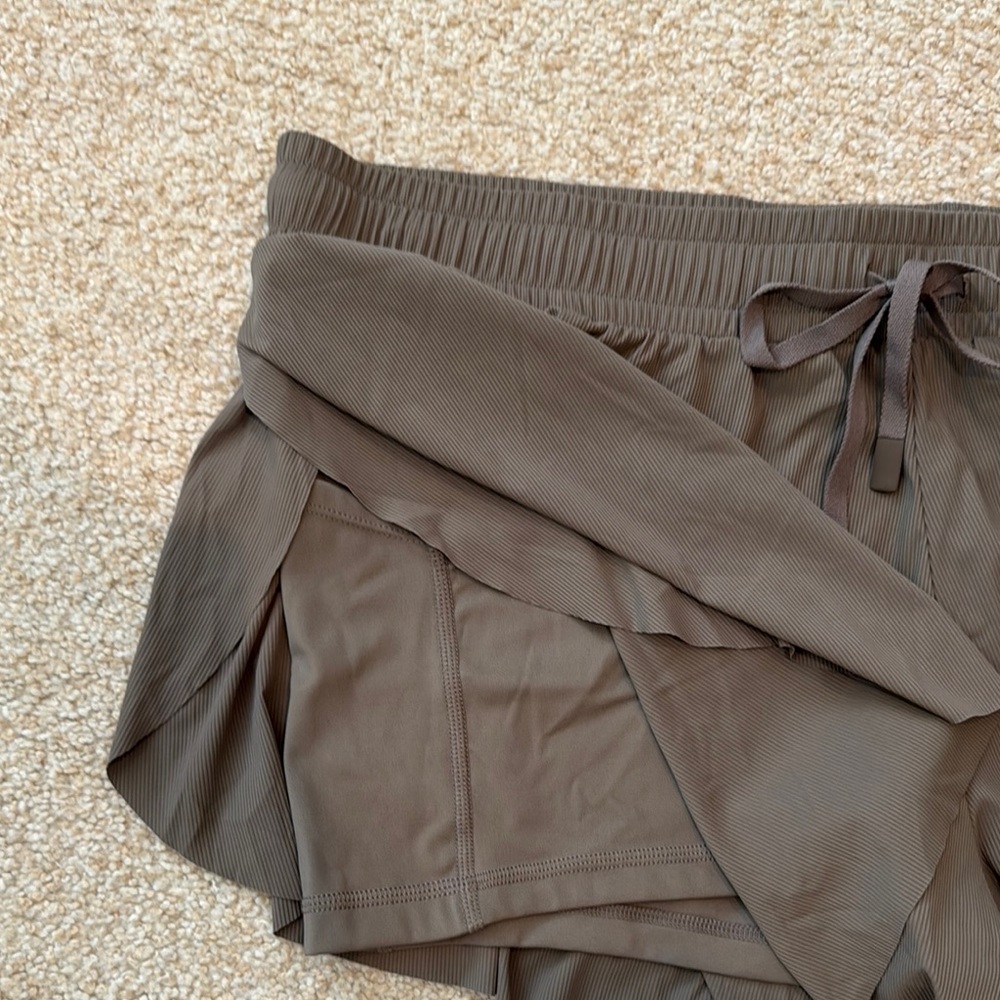 JoyLab Brown Athletic Shorts with Elastic Waistband - Picture 5 of 7